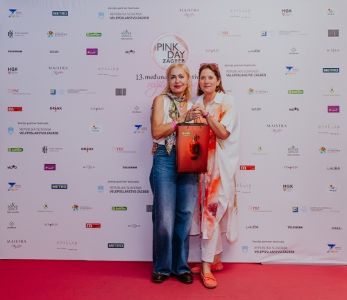 21 Dobitnica nagrade Mirella Šušak Cvetković i Zrinka Jelić Belinić